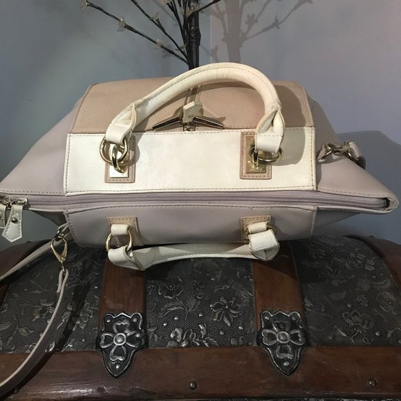 DANIELLE NICOLE TAUPE VEGAN LEATHER "ALEXIS" BAG - Picture 3 of 13